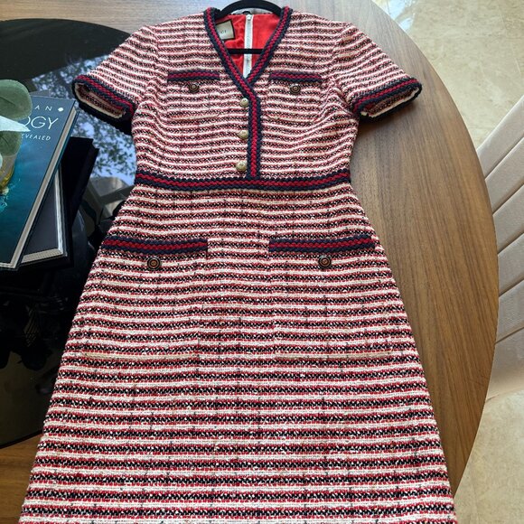 Gucci Dress From the 2017 Collection by Alessandro Michele. - Picture 2 of 9